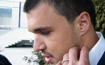 Парма поиска Валери Божинов, мениджърът му идва в София