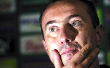 Стоилов: Мачовете ни с Италия и Черна гора ще решат групата