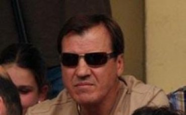 Христолов баща на тризнаци