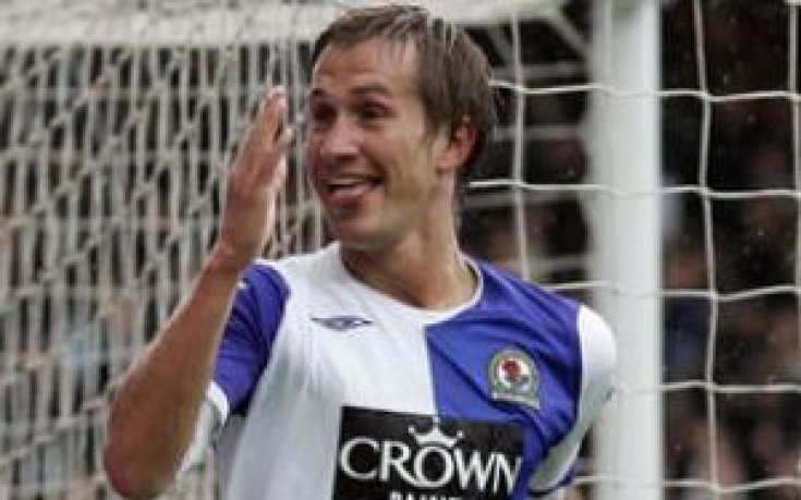 Блекбърн предложи нов договор на Педерсен