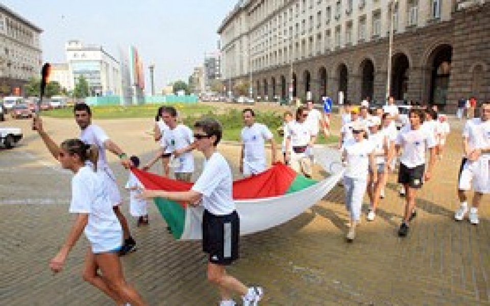 Факелно бягане отбелязва Олимпийския ден в София
