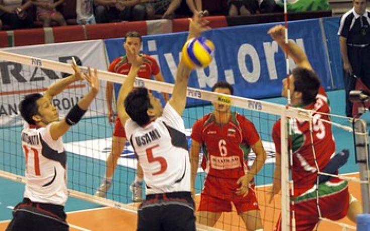 Волейболистите летят над 10 часа до Хабаровск и само 1 до Токио