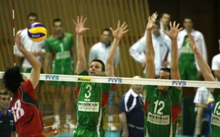 Нова издънка срещу Япония за волейболистите ни