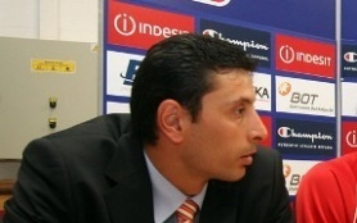 Ники Желязков пое юношеските национали