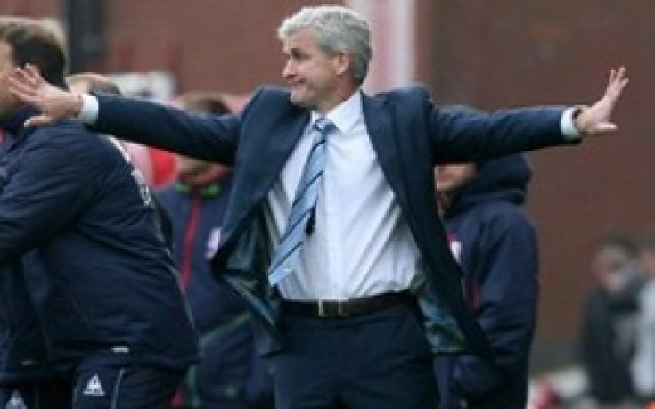 Хюз: Привличането на Тевес показва желанието на Сити да бъде №1