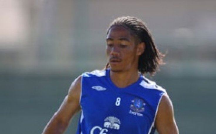 Пиенаар отказа да поднови договора си с Евертън