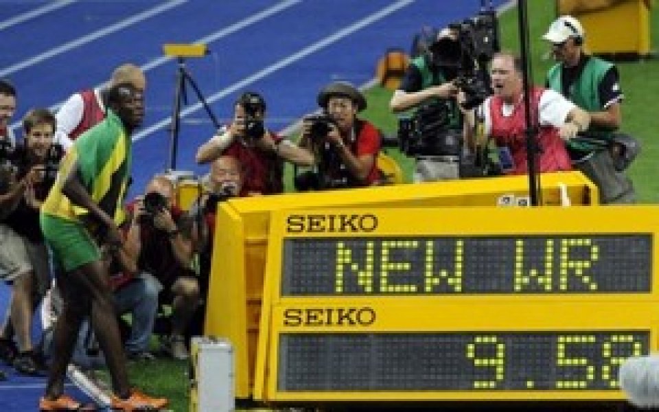 Болт стана световен шампион с нов световен рекорд