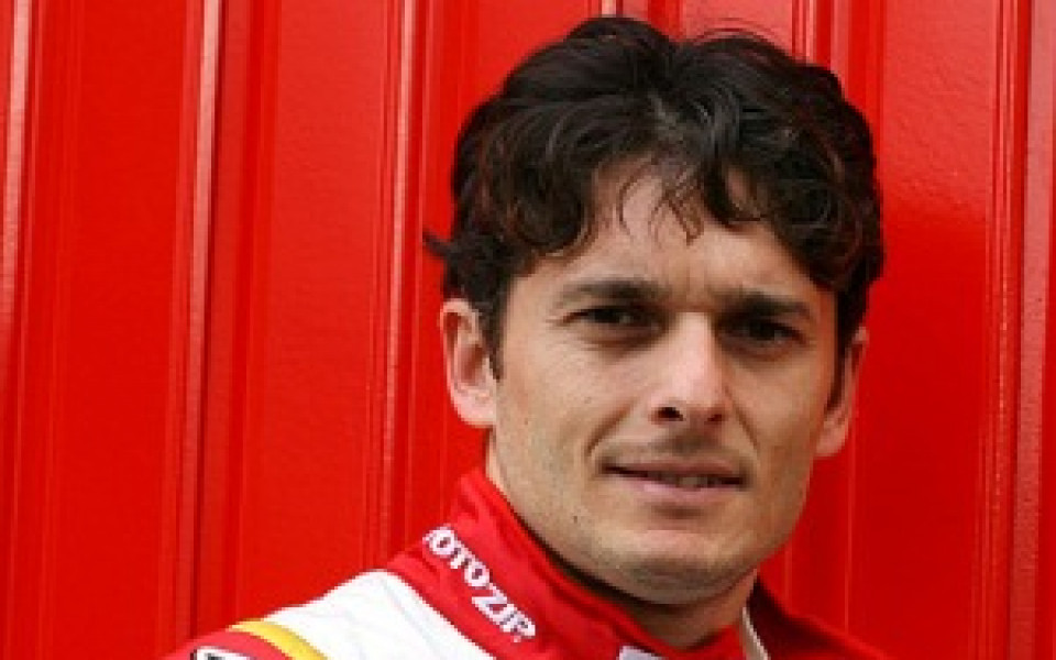 Джанкарло Фисикела ще кара за Ферари до края на сезона