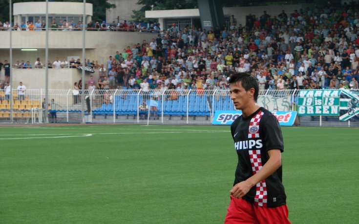 ПСВ се озори срещу Утрехт, Манолев игра 79 минути