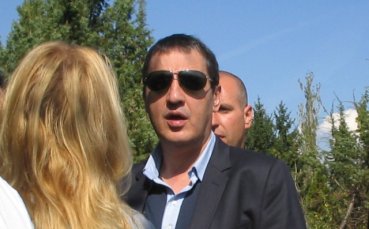 Борисов отклони темите Батков и МТел