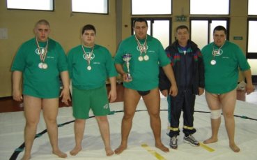 След 30 часа път сумистите ни са във Варшава