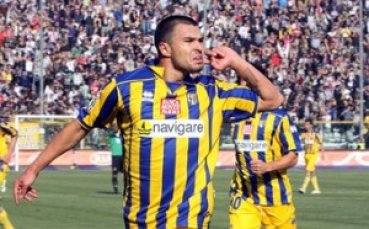 Божинов изкачи Парма на четвърто място в Серия А