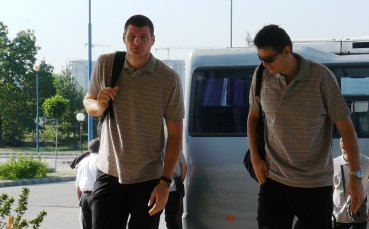 Тенчо Банев подписа с Аполон Лимасол