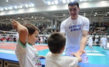 Владо Николов №1 при разгромна победа