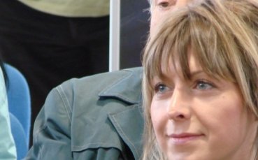 Галя Топалова отрече за Наков, подписва концесията след седмица