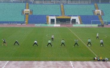 Стилиян от летището направо на тренировка, лети с отбора за Анталия