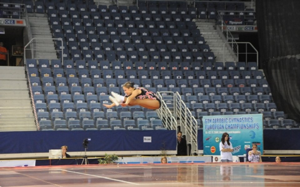 Деница Паричкова се класира за финала на Европейското по аеробика