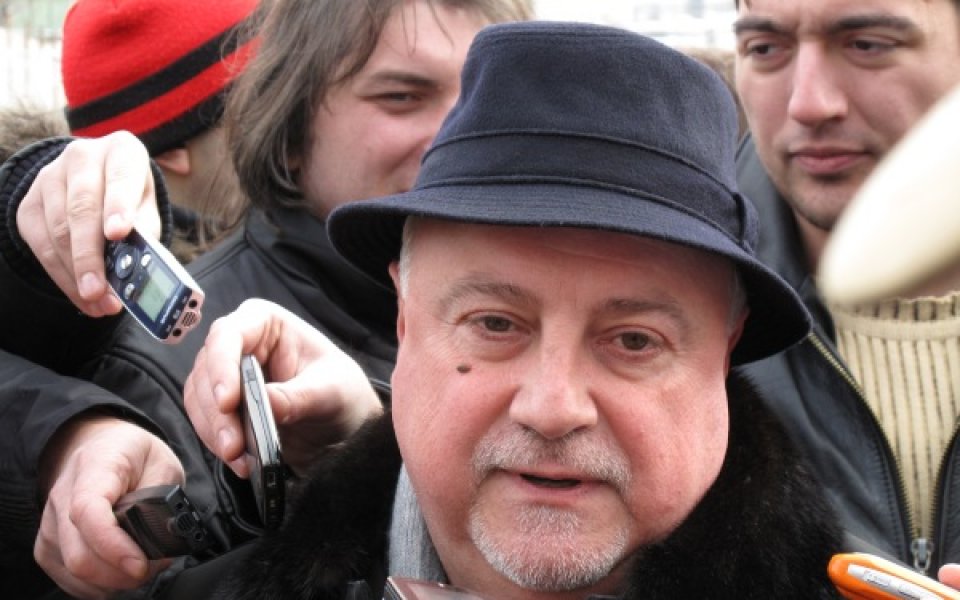 Баждеков: Ще има съкращения в Левски