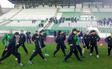 Берое с двуразови тренировки, Видолов контузен