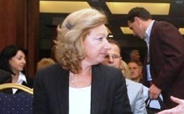 Оцетова инспектира канала в Белград за СК през 2012-а