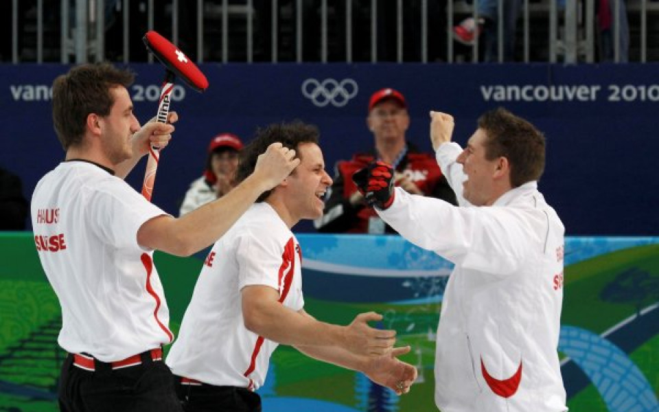Швейцария спечели бронза в олимпийския турнир по кърлинг при мъжете