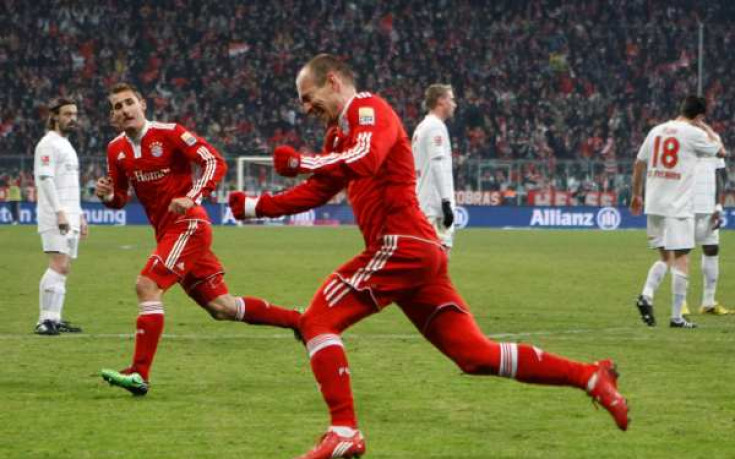 Байерн се спаси от издънка срещу Фрайбург с два късни гола на Робен