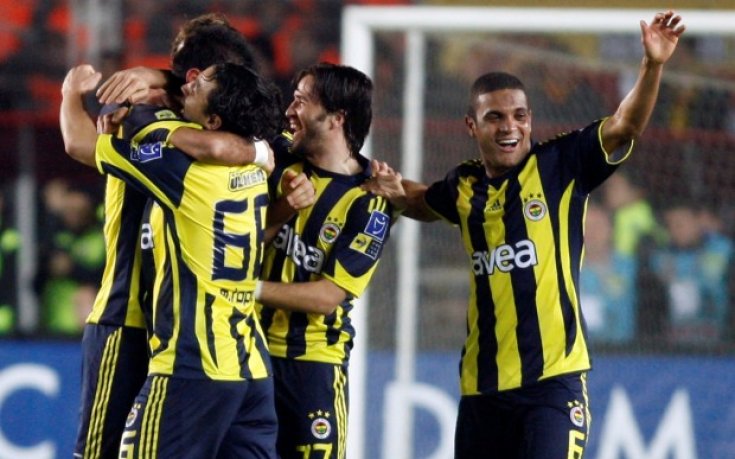 Фенербахче по петите на Иванков