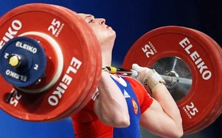 69-килограмова рускиня изтласка 145 килограма