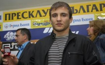 Великов на финал в Баку