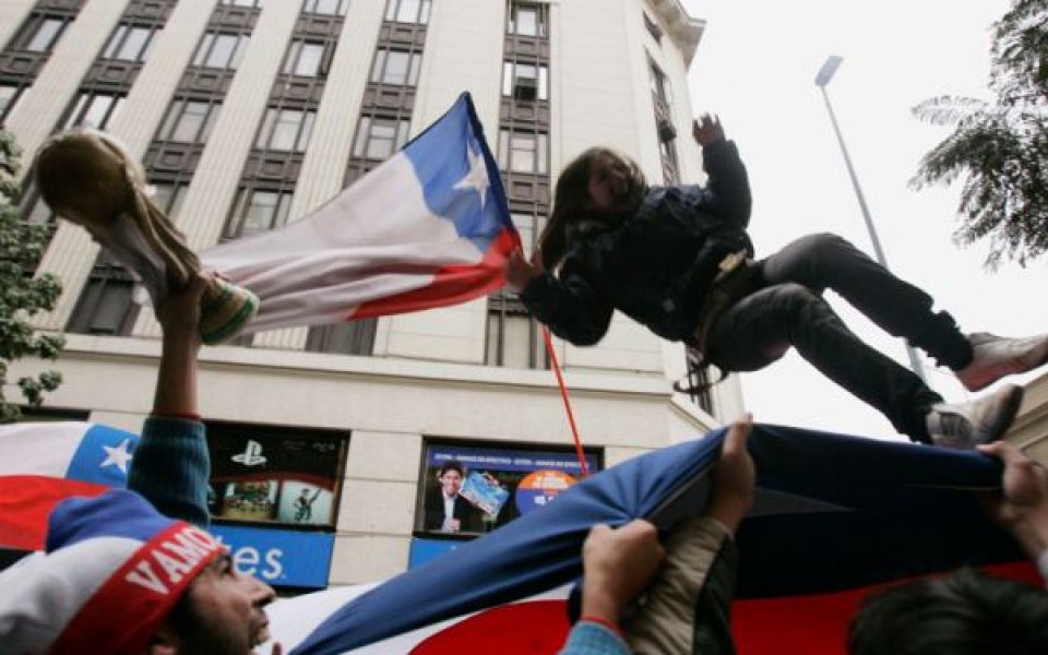 81 арестувани в Чили след победата над Хондурас