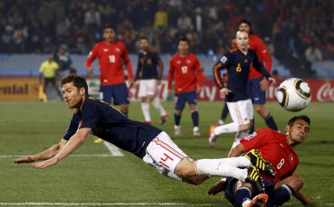 Чаби Алонсо готов за мача с Португалия