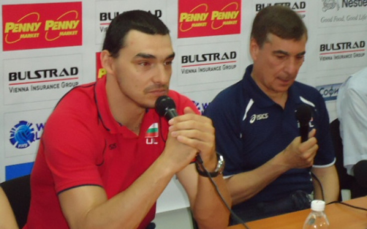 Капитанът покани Георги Първанов и Бойко Борисов заедно да викат срещу Бразилия