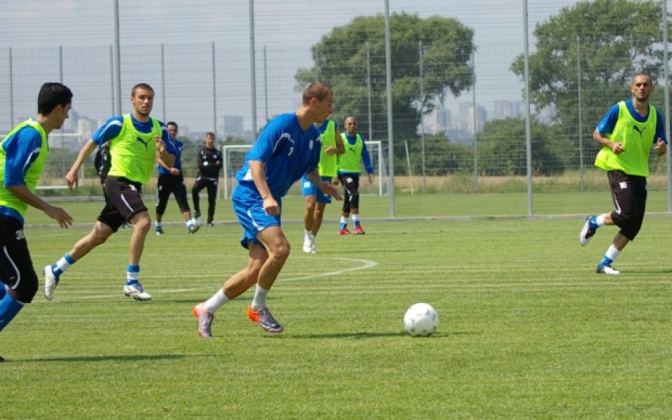 Черноморец тренира на кампуса преди мача със Равда
