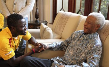 Нелсън Мандела ще присъства на церемонията по закриването на Мондиал 2010