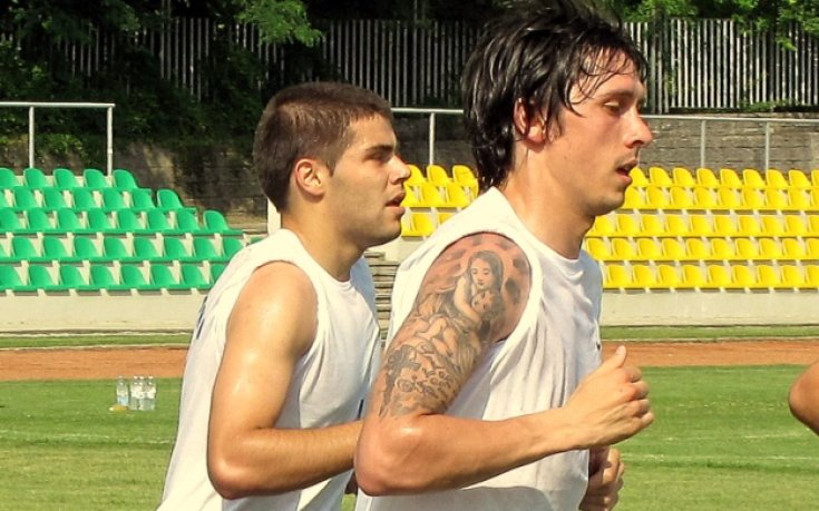 Жоро Христов удължи договора си с Левски с още една година