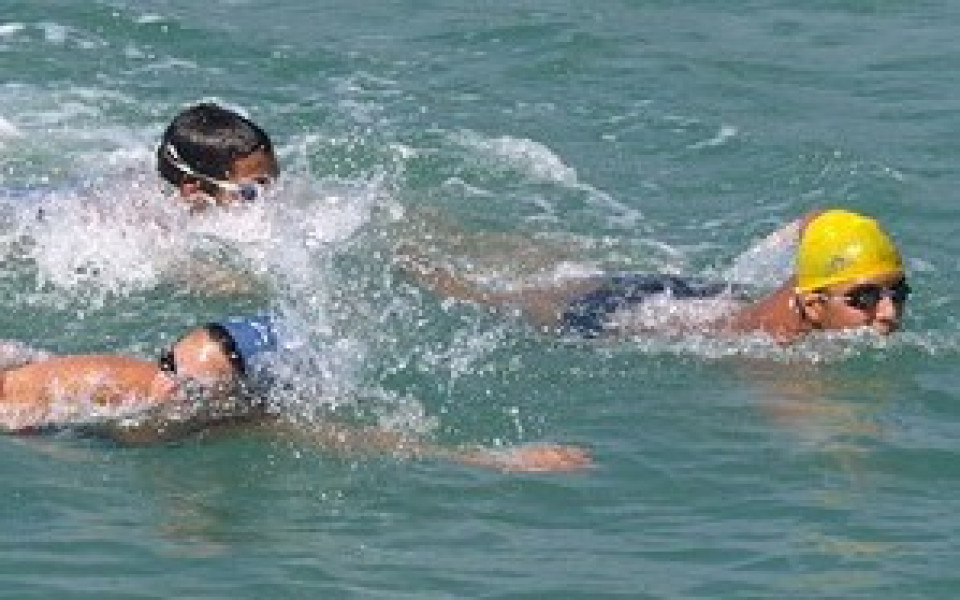 Шампиони ще участват в плувния маратон 