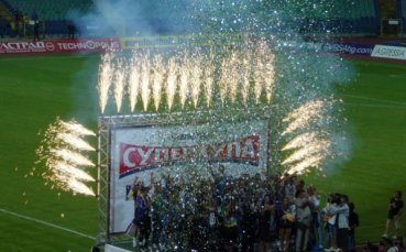 Финалът за Суперкупата на 11 август