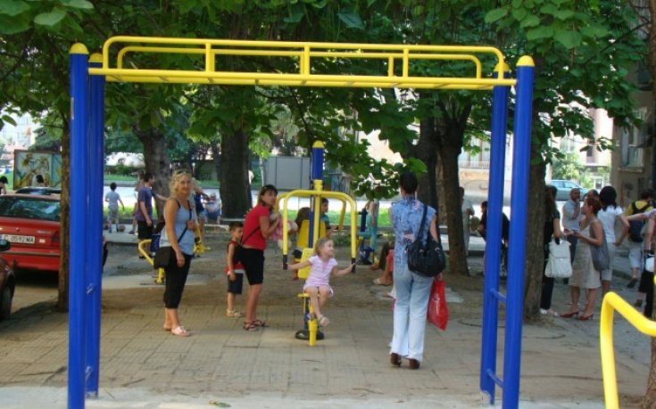 Еврофутбол откри спортна площадка в Ямбол
