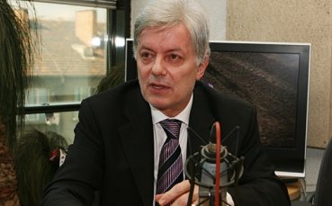 Вальо Михов през сълзи: Не исках да омръзвам на хората