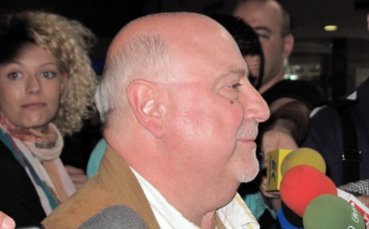 Баждеков обеща премии за успех над Калмар