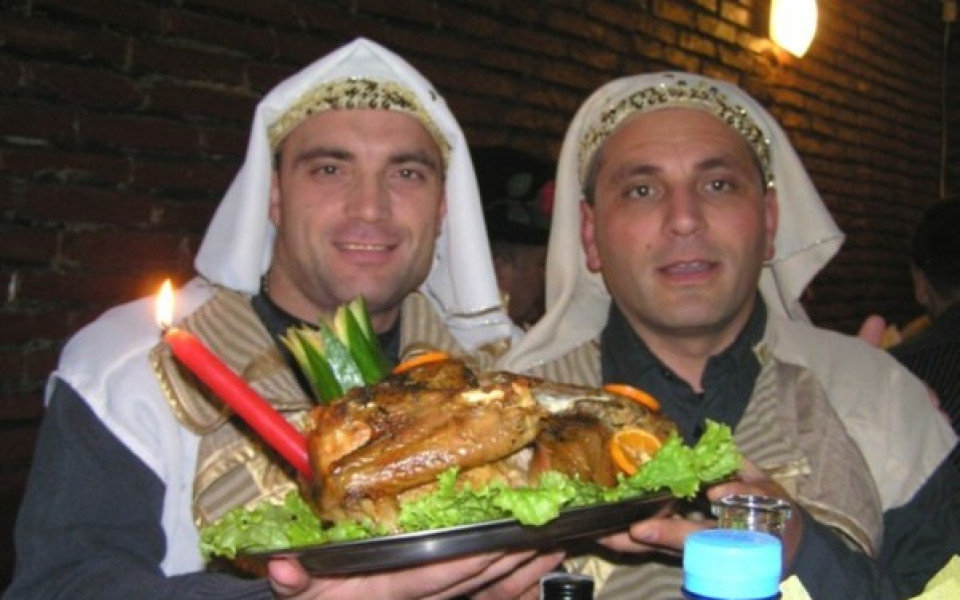 Най-емоционалният коментатор на Гонг порасна с още една година