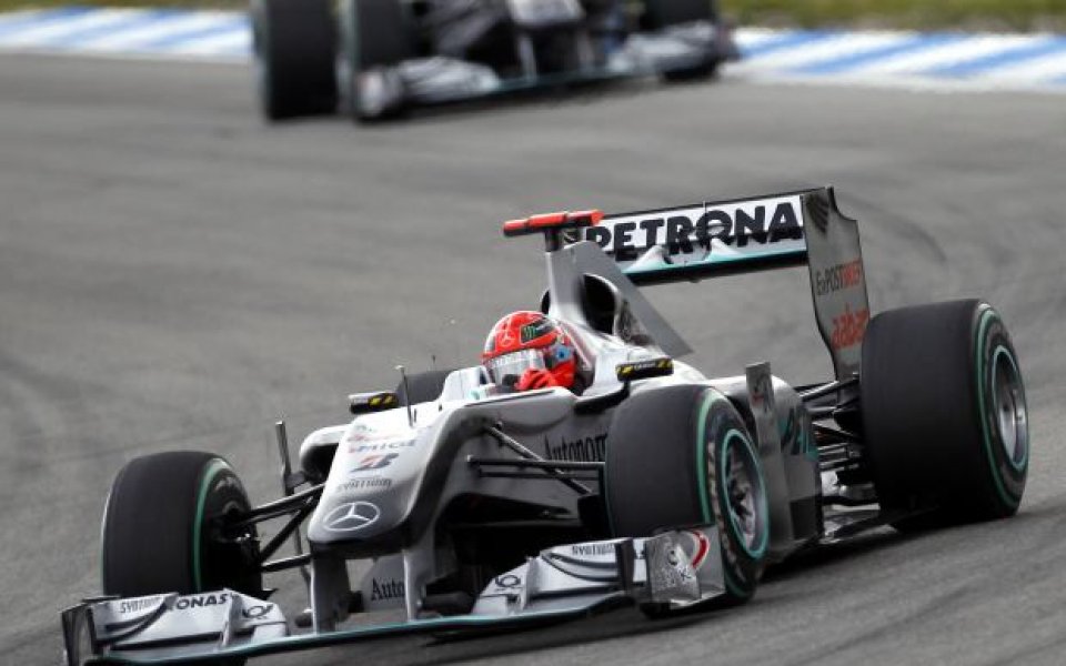Михаел Шумахер отписа сезона във Формула 1