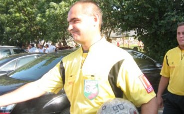 Стефан Спасов ще ръководи мача за Суперкупата