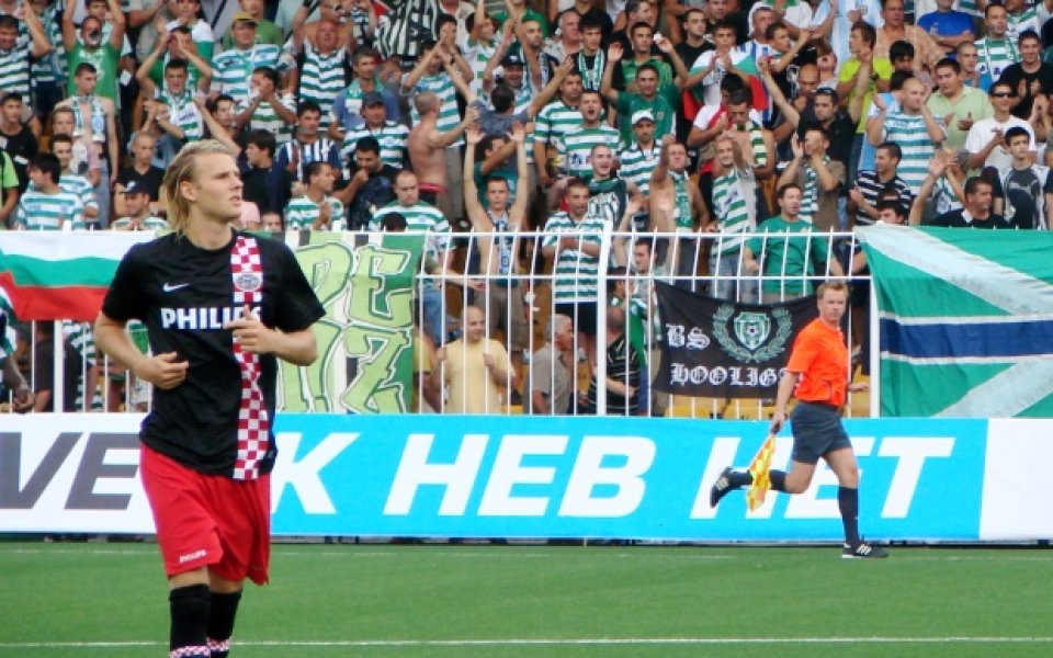 Ливърпул иска съотборник на Манолев