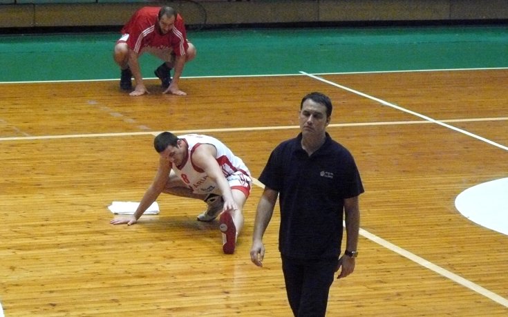 Националният остана без помощник посред квалификациите