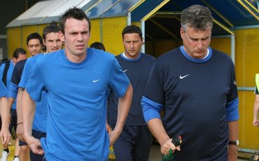 В Левски се черпят заради бебе, Калин Щърков стана горд татко