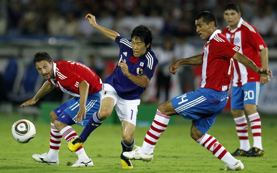 Япония победи Парагвай в повторение на осминафинала на Мондиала