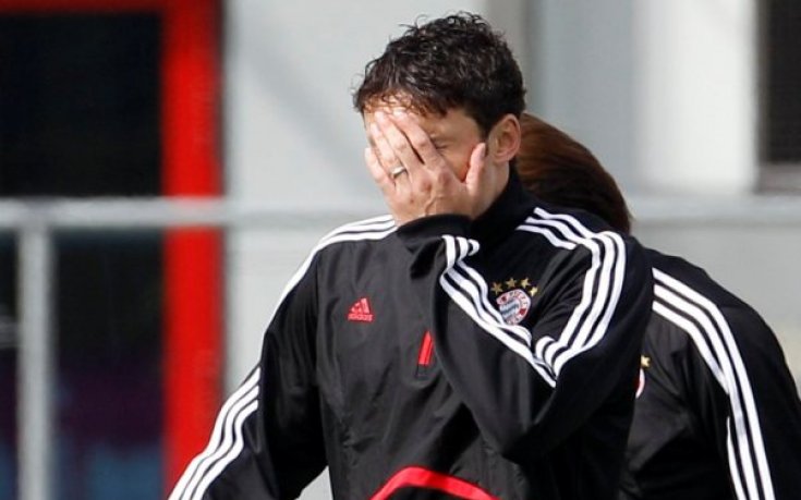 Ван Бомел пропусна пресконференция заради контузия, но ще играе с Рома