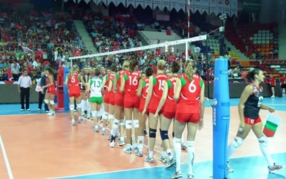 България записа трета загуба в квалификационния турнир за Гран при 2011