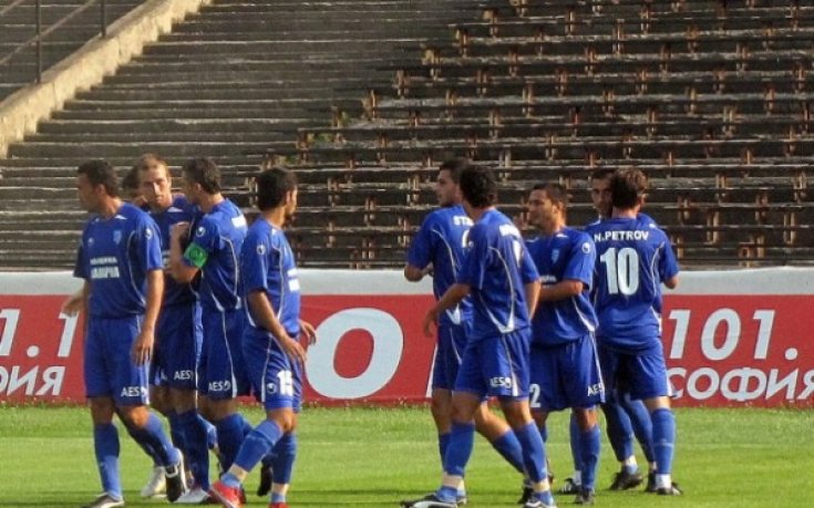 Калиакра поднови тренировки, Тони Здравков води тима